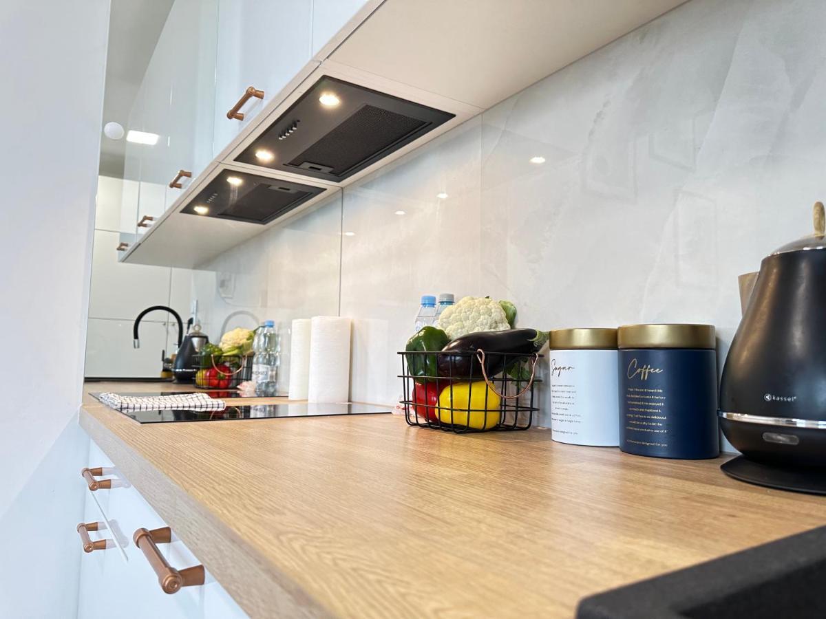 Moveen! Wynajem Apartamentow We Wroclawiu! 10 Minut Od Centrum المظهر الخارجي الصورة